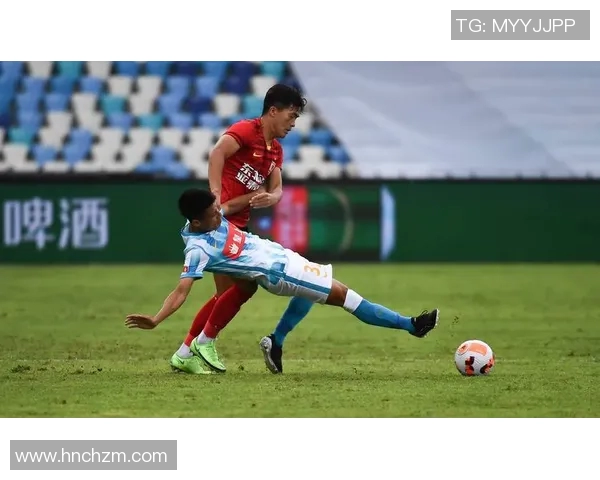 广州足球队边路渗透战术解析与实践探讨