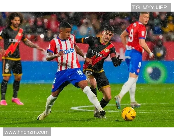 古铁雷斯的传奇人生与足球世界的辉煌成就探讨