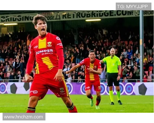 埃因霍温与瓦尔韦激战正酣谁能在这场较量中脱颖而出 埃因霍温与瓦尔韦激战正酣谁能在这场较量中脱颖而出