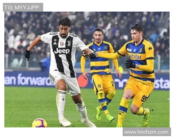 巴萨与尤文激战正酣球迷热议精彩瞬间与战术对决 巴萨与尤文激战正酣球迷热议精彩瞬间与战术对决