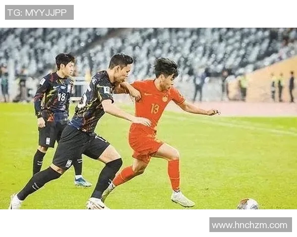 重庆足球队状态引发热议球迷对未来表现充满期待与担忧